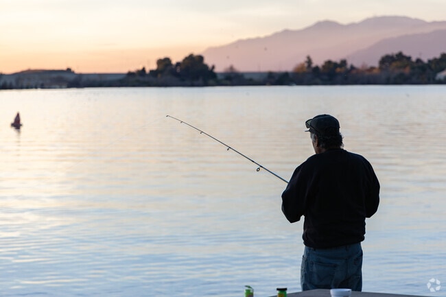 Puddingstone Lake is the best local fishing spot near South La Verne.