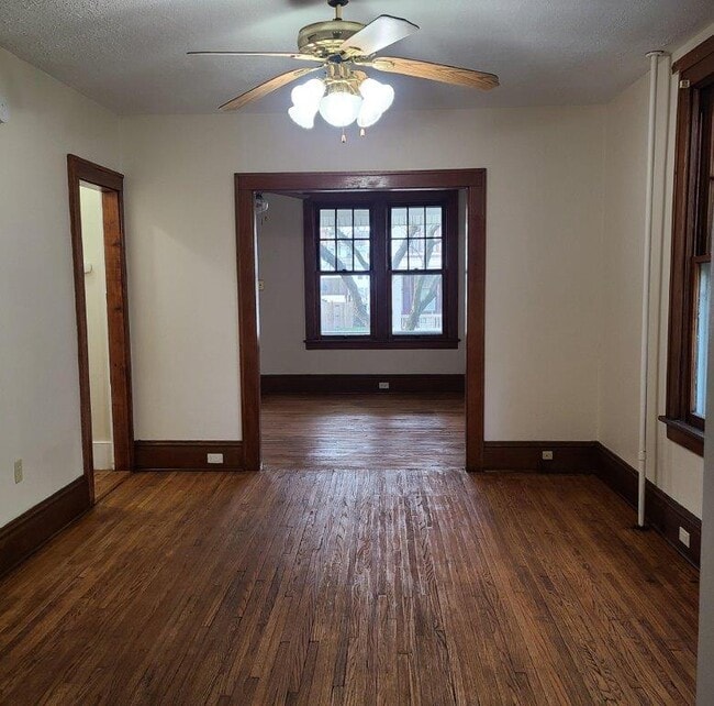 Dining Room in to Living Room - 2730 Banks St