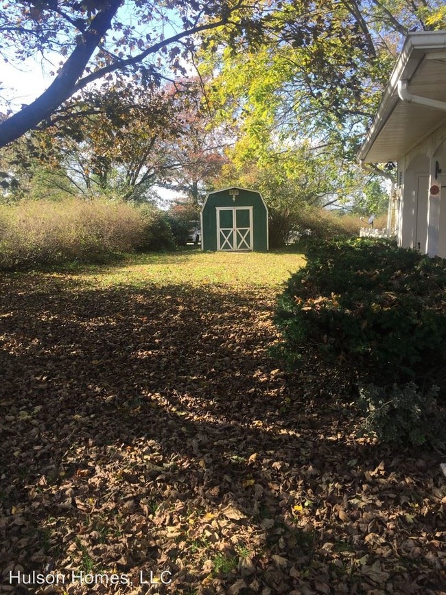 Building Photo - 4 br, 2 bath House - 945 Westminster Road