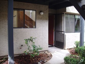 Building Photo - 1420 Sherman Ave