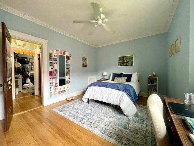 Foto del edificio - 10 Greenway Ct