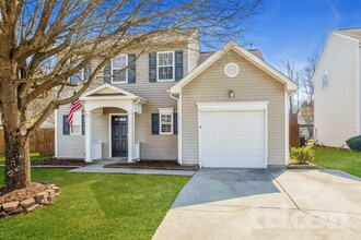 Building Photo - 12724 Deaton Hill Dr