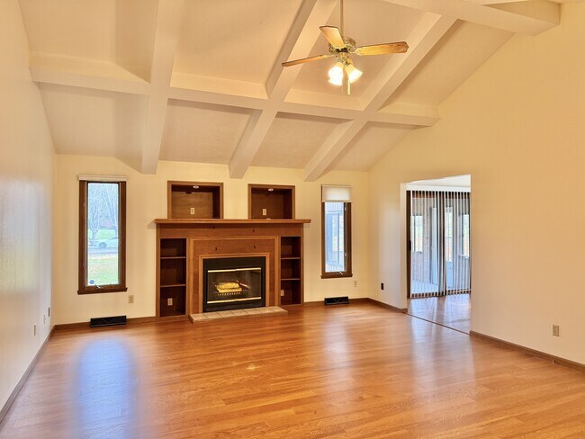 Foto del edificio - 9807 Double Ditch Cir