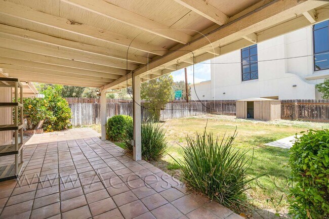 Foto del edificio - Charming 3 Bed/2 Bath Home In the Heart Of Old Town Temecula!