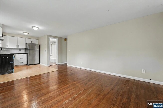 Building Photo - 203 Brinkerhoff St