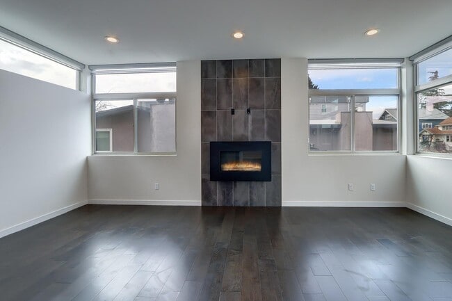 Building Photo - 2019 NW 60th St