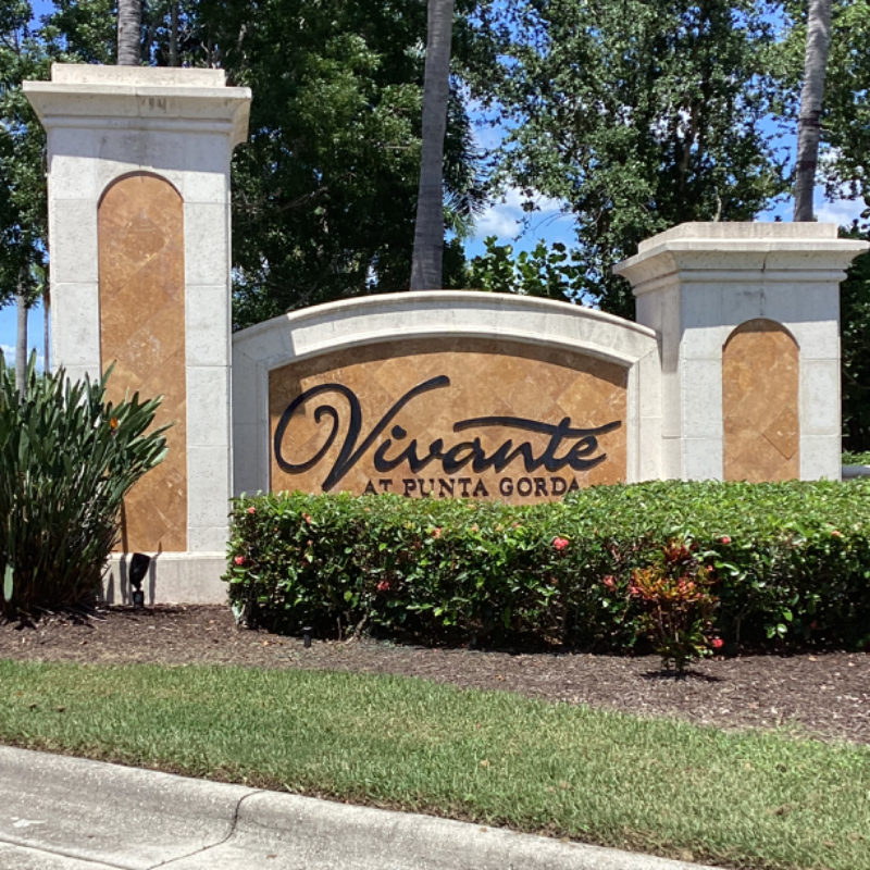 Primary Photo - 98 Vivante Blvd
