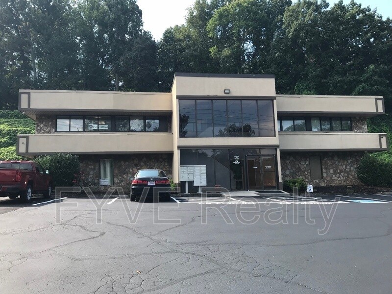 6515 Clinton Hwy Knoxville, TN 37912 Alquileres en Knoxville, TN