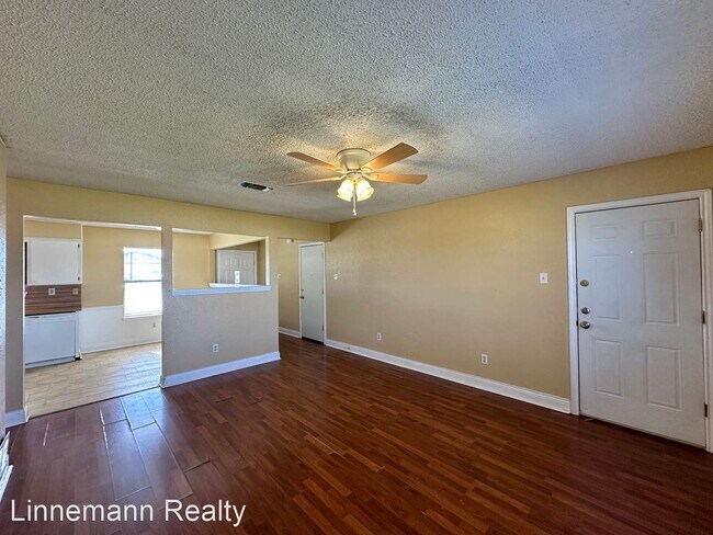 Foto del edificio - 2 br, 1 bath House - 2101 SPICEWOOD