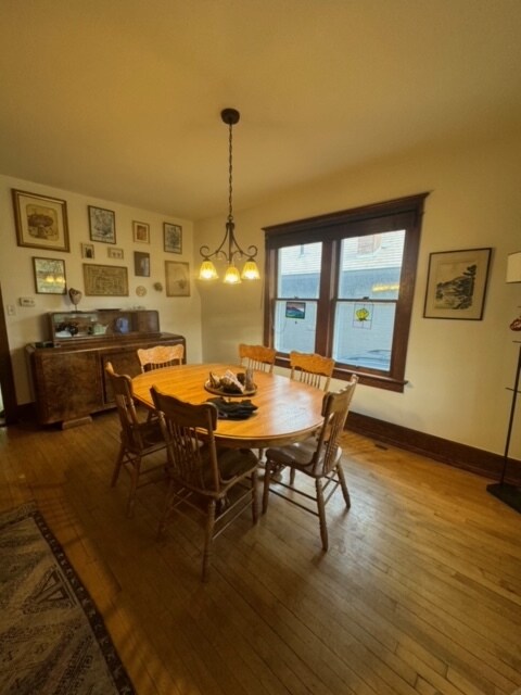 Comedor - 1333 S 200 E