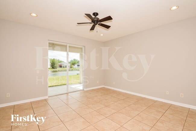 Foto del edificio - 10205 38th Ct E