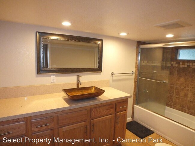 Building Photo - 2 br, 1 bath House - 5082 Cedar Dr