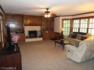 Building Photo - 3504 Donegal Dr