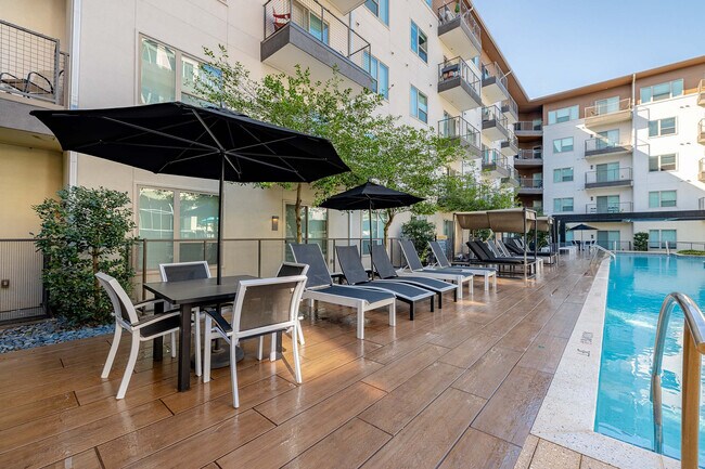 010CAF_Evocar_EXAMEN_XS_02_2025 - Evoke