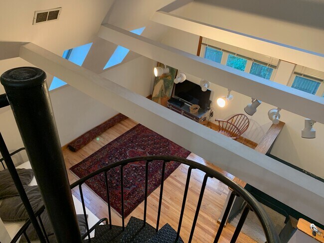 Foto del edificio - 5636 Bartlett St