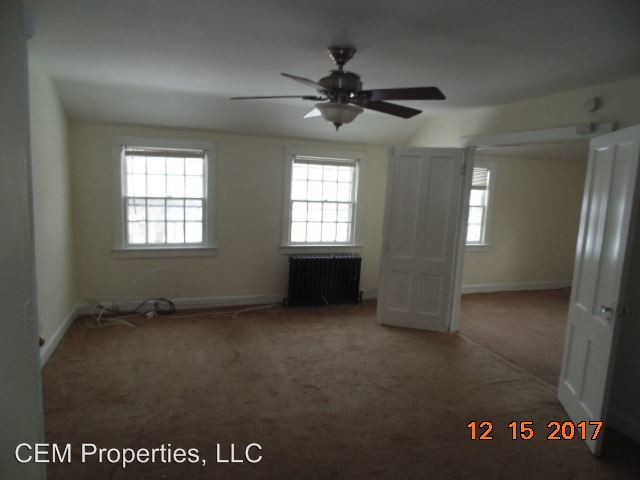 Building Photo - 320 McGuire Rd