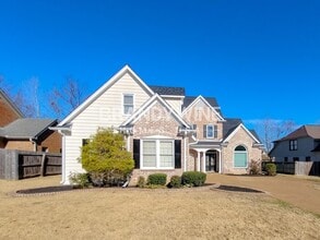 Building Photo - 9088 Fenmore Cove