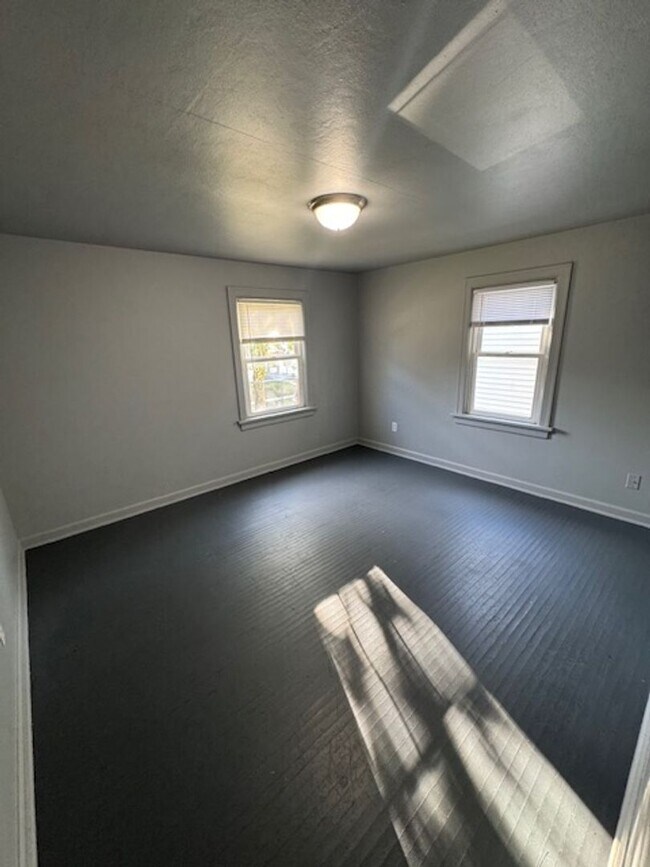 Foto del edificio - 3616 Reed St