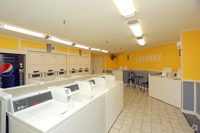 Cimarron Apartments Rentals - Tulsa, OK | Apartments.com Cimarron Apartments Rentals - Tulsa, OK | Apartments.com