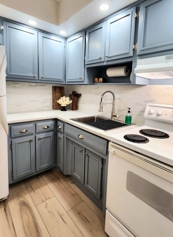 Photo - 2501 N Ocean Blvd Apartment