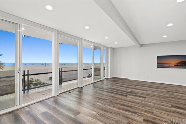 Foto del edificio - 1516 W Oceanfront