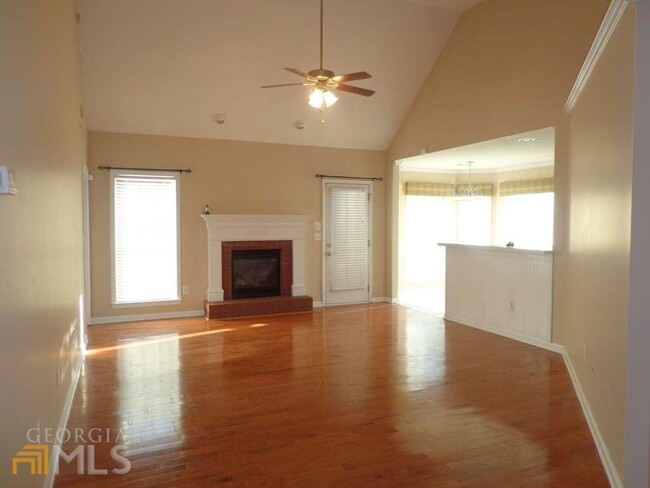 Foto del edificio - 86 Riva Ridge Ln