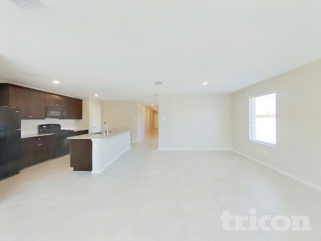 Building Photo - 1740 Clairborne Ct