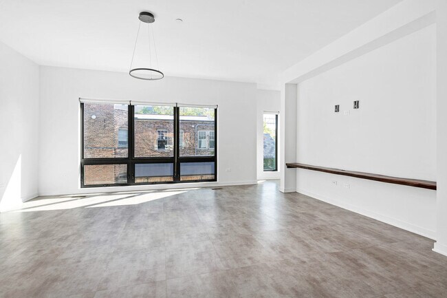 Foto del edificio - 6605 North Ave