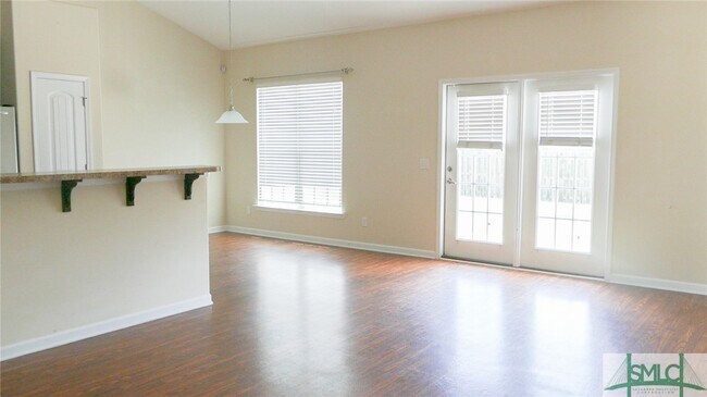 Building Photo - 112 Grayson Ave