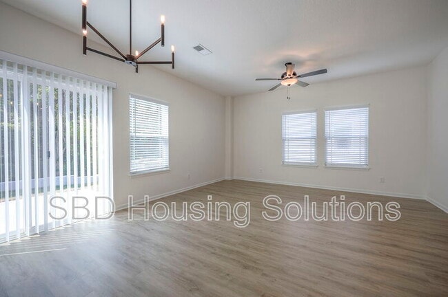 Building Photo - 9041 E 85th Pl
