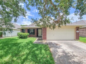 Building Photo - 3010 Stonecross Ln