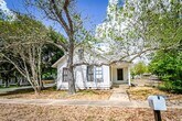 Primary Photo - 715 Anderson St