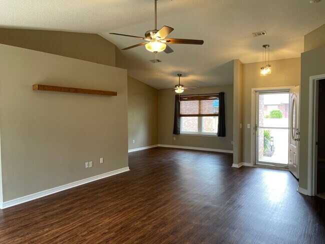 Foto del edificio - Great Home at NAS Back Gate