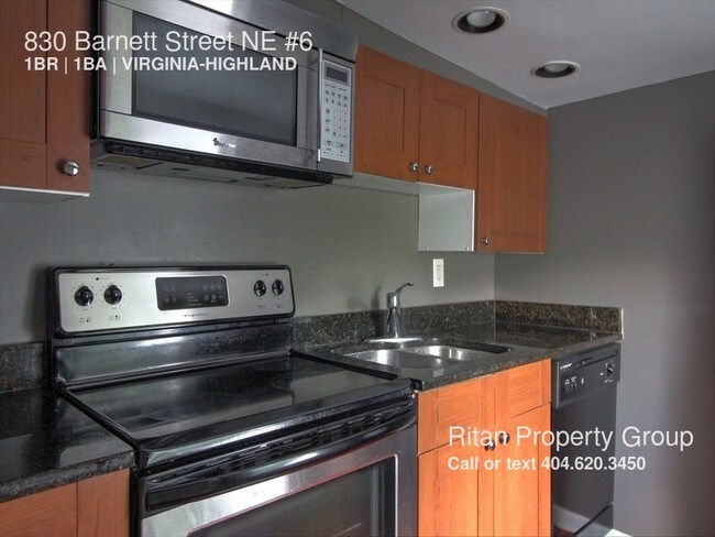 Foto del edificio - 830 Barnett St NE