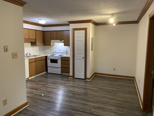 Foto del edificio - 3535-102 Ivy Commons Dr