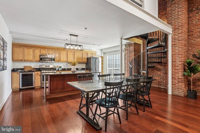 Foto del edificio - 810 N Hancock St