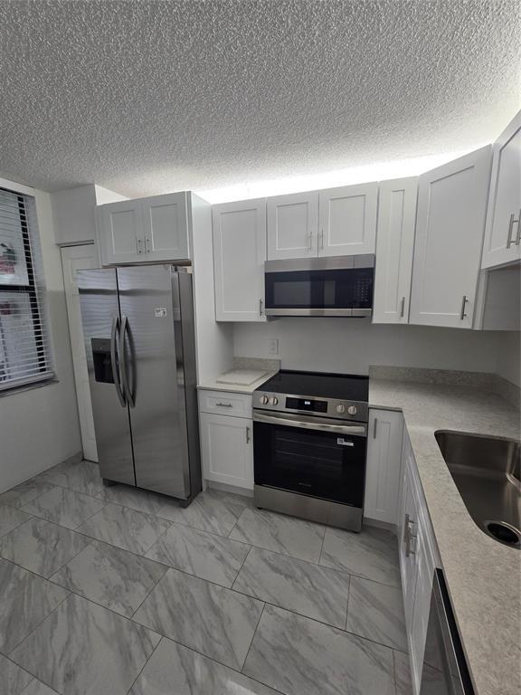 Building Photo - 1228 S Military Trl