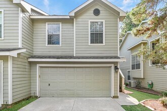 Building Photo - 138 S Walden Elms Cir