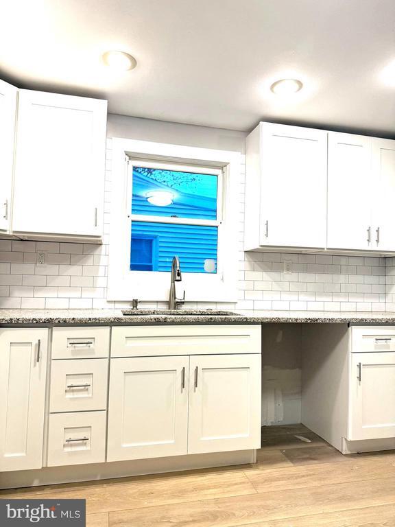 Foto del edificio - 653 Pine St