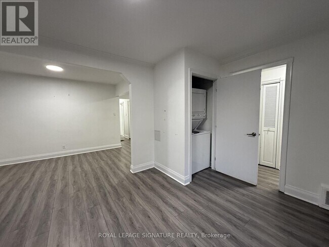 Building Photo - 71 Shangarry Dr