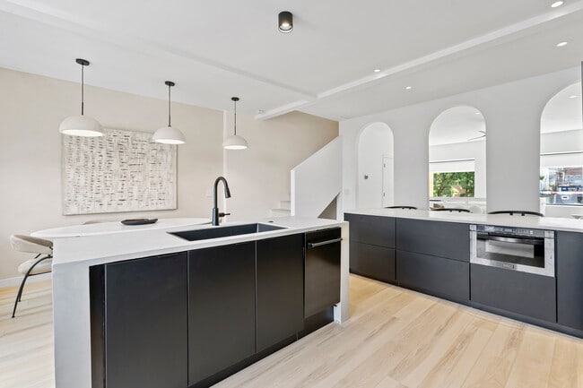 Photo - 4037 Penn Ave House