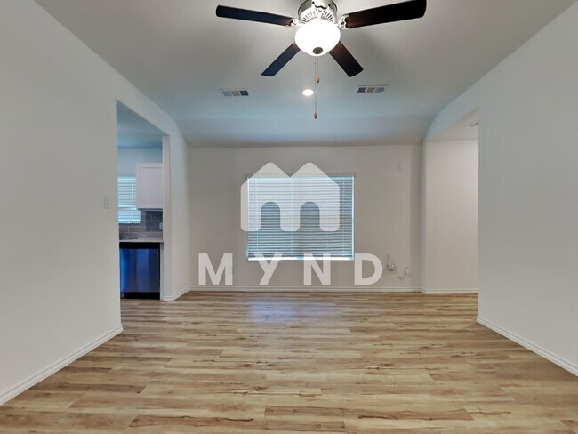 Building Photo - 22331 San Damiano St
