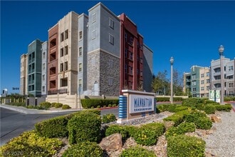 Building Photo - 62 E Serene Ave