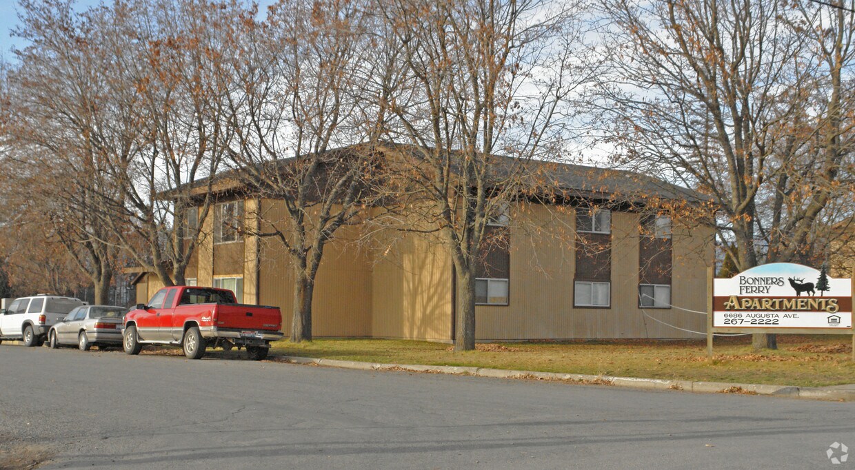Primary Photo - Bonners Ferry Apartments