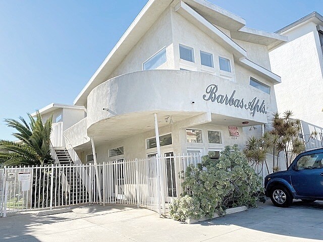 Building Photo - 1024 3rd St