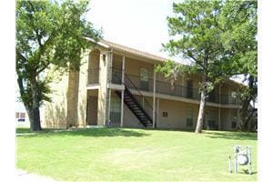 Primary Photo - 1301 Cates