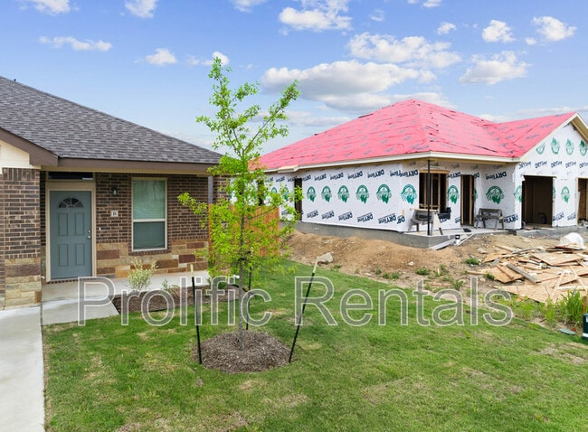 Foto del edificio - 101 Leon Ln