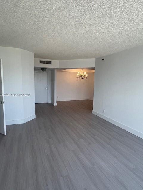 Building Photo - 3600 Yacht Club Dr