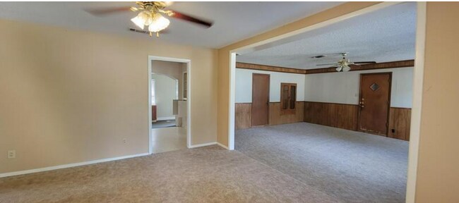 Building Photo - 129 Missouri St