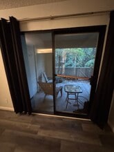 Building Photo - 166 Farm Ln